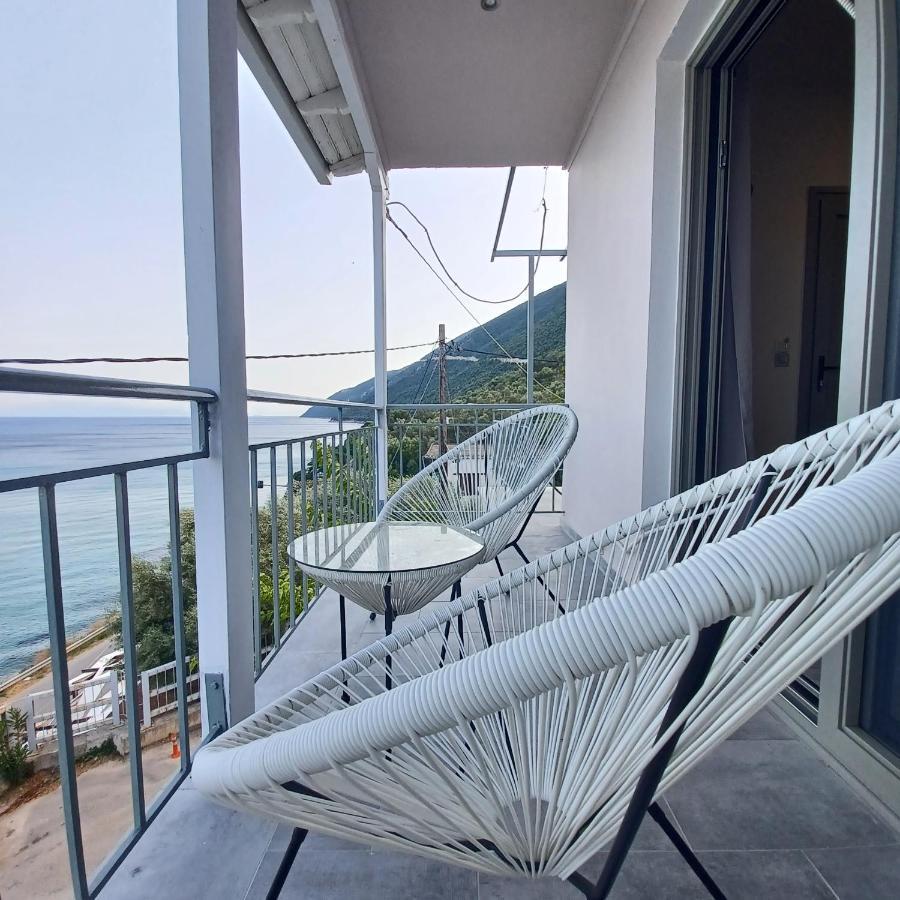 Ponti Bay Apartments Vasiliki  Exterior photo